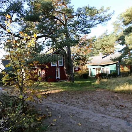Strandhaus Duenenweg 17c Mit Terrasse Und Kamin * Baabe