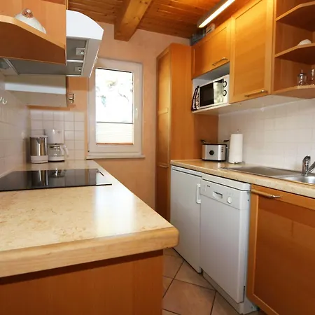 Feriehus Strandhaus Duenenweg 17c Mit Terrasse Und Kamin
